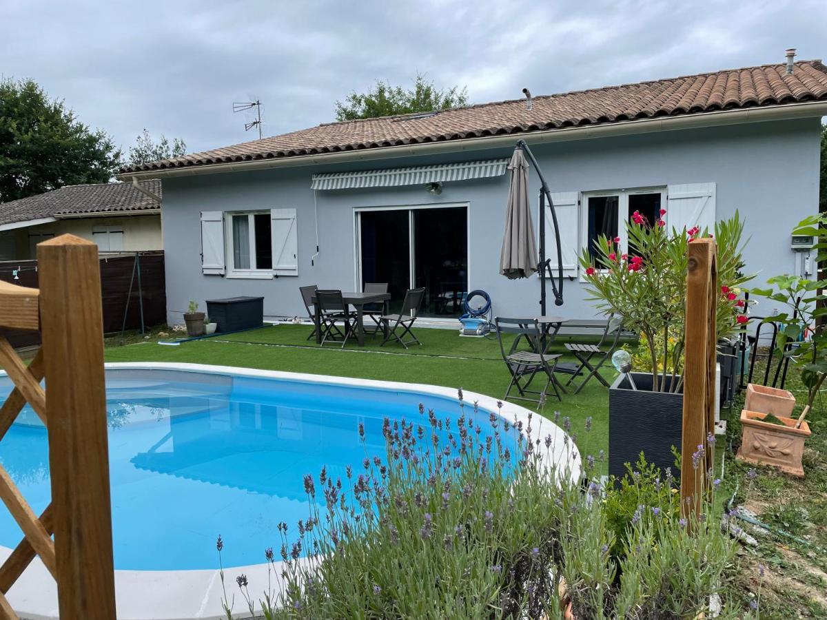 Bed and Breakfast Cocooning Chez Sabine Lavilledieu  Exterior foto